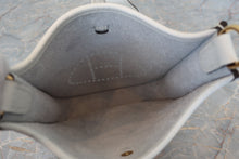 画像をギャラリービューアに読み込む, HERMES/エルメス エブリンTPM トリヨンクレマンス ニューホワイト W刻印 ショルダーバッグ 700020218