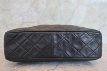 Load image into Gallery viewer, CHANEL Matelasse fringe chain shoulder bag Lambskin Black/Gold hadware Shoulder bag 700100061