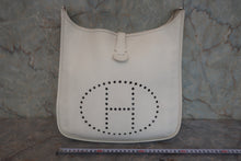 画像をギャラリービューアに読み込む, HERMES/エルメス エブリン1GM トリヨンクレマンス ホワイト □J刻印 ショルダーバッグ 800010153