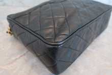 Load image into Gallery viewer, CHANEL Matelasse fringe chain shoulder bag Lambskin Black/Gold hadware Shoulder bag 700100061