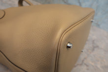 Load image into Gallery viewer, HERMES PICOTIN LOCK MM Clemence leather Trench X Engraving Hand bag 800060137