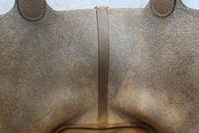 Load image into Gallery viewer, HERMES PICOTIN LOCK MM Clemence leather Trench X Engraving Hand bag 800060137