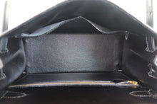 Load image into Gallery viewer, HERMES KELLY 28 Box carf leather Black 〇R Engraving Shoulder bag 700090002