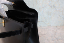 Load image into Gallery viewer, HERMES KELLY 32 Box carf leather Black ○T Engraving Shoulder bag 800090062