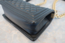 将图片加载到图库查看器,CHANEL/香奈儿 Leboy 链条包 荔枝皮 Black/Gold hadware(黑色/金色金属) 肩背包 800080037
