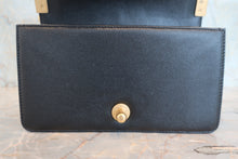 将图片加载到图库查看器,CHANEL/香奈儿 Leboy 链条包 荔枝皮 Black/Gold hadware(黑色/金色金属) 肩背包 800080037