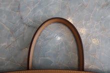 Load image into Gallery viewer, HERMES BIRKIN 35 Ardennes leather Natural □J Engraving Hand bag 700030294