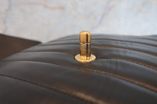 將圖片載入圖庫檢視器 CHANEL/シャネル Vステッチチェーンショルダーバッグ ラムスキン ブラック/ゴールド金具 ショルダーバッグ 700100068