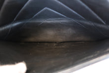 將圖片載入圖庫檢視器 CHANEL/シャネル Vステッチチェーンショルダーバッグ ラムスキン ブラック/ゴールド金具 ショルダーバッグ 700100068