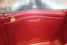 將圖片載入圖庫檢視器 CHANEL/シャネル Vステッチチェーンショルダーバッグ ラムスキン ブラック/ゴールド金具 ショルダーバッグ 700100068