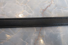 Load image into Gallery viewer, CHANEL Matelasse chain shoulder bag Lambskin Black/Gold hadware Shoulder bag 700050122