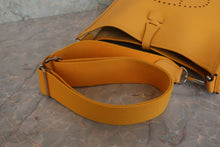 将图片加载到图库查看器,HERMES EVELYNE 3PM Epsom leather Soleil □M刻印 Shoulder bag 800030037