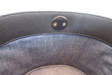 Load image into Gallery viewer, CHANEL Matelasse chain shoulder bag Lambskin Black/Gold hadware Shoulder bag 700050122