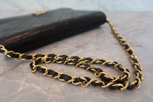 将图片加载到图库查看器,CHANEL/香奈儿 CF 按压锁 链条包 羊皮 Black/Gold Hardware(黑色/金色金属) 肩背包 800070118