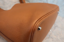 画像をギャラリービューアに読み込む, HERMES/エルメス ピコタンロックMM トリヨンクレマンス ゴールド □R刻印 ハンドバッグ 800060080