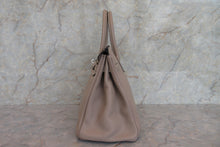 Load image into Gallery viewer, HERMES BIRKIN 30 Clemence leather Gris tourterelle □L Engraving Hand bag 700080037