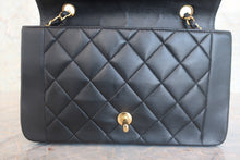 将图片加载到图库查看器,CHANEL/香奈儿 CF 链条包 羊皮 Black/Gold hadware(黑色/金色金属) 肩背包 800080008