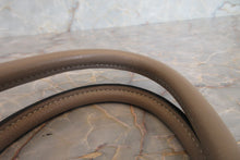 Load image into Gallery viewer, HERMES BIRKIN 30 Clemence leather Gris tourterelle □L Engraving Hand bag 700080037