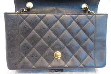 Load image into Gallery viewer, CHANEL  Diana matelasse chain shoulder bag Caviar skin Black/Gold hadware Shoulder bag 700090039