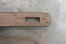 Load image into Gallery viewer, HERMES BIRKIN 30 Clemence leather Gris tourterelle □L Engraving Hand bag 700080037