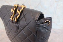 将图片加载到图库查看器,CHANEL/香奈儿 CF 链背包 羊皮 Black/Gold hadware(黑色/金色金属) 背包 800070105