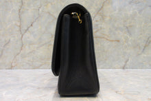 Load image into Gallery viewer, CHANEL  Diana matelasse chain shoulder bag Lambskin Black/Gold hadware Shoulder bag 700090032