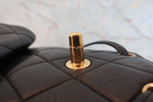 将图片加载到图库查看器,CHANEL/香奈儿 CF 链背包 羊皮 Black/Gold hadware(黑色/金色金属) 背包 800070105