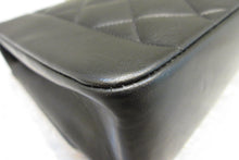 Load image into Gallery viewer, CHANEL  Diana matelasse chain shoulder bag Lambskin Black/Gold hadware Shoulder bag 700090032