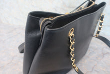 画像をギャラリービューアに読み込む, CHANEL/シャネル ココマークチェーンショルダーバッグ キャビアスキン ブラック/ゴールド金具 ショルダーバッグ 800010182