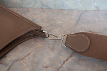 将图片加载到图库查看器,HERMES EVELYNE 3GM Epsom leather Etoupe gray □M刻印 Shoulder bag 800070186
