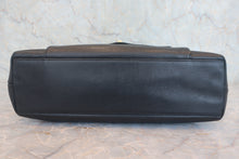 画像をギャラリービューアに読み込む, CHANEL/シャネル ココマークチェーンショルダーバッグ キャビアスキン ブラック/ゴールド金具 ショルダーバッグ 800010182