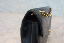 Load image into Gallery viewer, CHANEL Bias stitch chain shoulder bag Lambskin Black/Gold hadware Shoulder bag 800060177