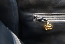 画像をギャラリービューアに読み込む, CHANEL/シャネル ココマークチェーンショルダーバッグ キャビアスキン ブラック/ゴールド金具 ショルダーバッグ 800010182