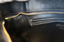 將圖片載入圖庫檢視器 CHANEL/シャネル 復刻トート キャビアスキン ブラック/ゴールド金具 トートバッグ 700090080