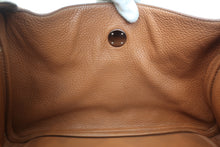 画像をギャラリービューアに読み込む, HERMES/エルメス リンディ34 トリヨンクレマンス ゴールド □R刻印 ショルダーバッグ 800030076