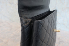 画像をギャラリービューアに読み込む, CHANEL/シャネル マトラッセ台形ハンドバッグ キャビアスキン ブラック/ゴールド金具 ハンドバッグ 800020013