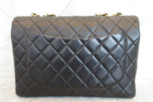 Load image into Gallery viewer, CHANEL Medium Matelasse single flap chain shoulder bag Lambskin Black/Gold hadware Shoulder bag 700080036