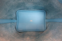 将图片加载到图库查看器,HERMES PICOTIN LOCK PM Clemence leather Blue du nord C刻印 Hand bag 700120243