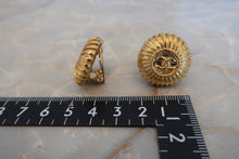 Load image into Gallery viewer, CHANEL CC mark earring Gold plate Gold Earring 500070085