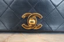 画像をギャラリービューアに読み込む, CHANEL/シャネル マトラッセチェーンショルダーバッグ ラムスキン ネイビー/ゴールド金具 ショルダーバッグ 800010214
