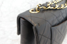 Load image into Gallery viewer, CHANEL Big Matelasse Single flap chain shoulder bag Lambskin Black/Gold hadware Shoulder bag 700080220