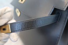 Load image into Gallery viewer, HERMES KELLY 32 Box carf leather Black 〇U Engraving Hand bag 700100066