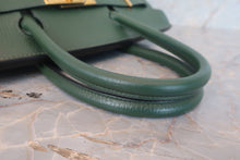 将图片加载到图库查看器,HERMES BIRKIN 30 Ardennes leather Green □B刻印 Hand bag 700090208