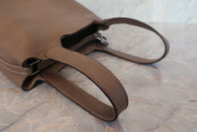 画像をギャラリービューアに読み込む, HERMES/エルメス ピコタンロックPM トリヨンクレマンス エトゥープ ハンドバッグ 700110100