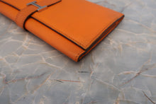 Load image into Gallery viewer, HERMES  Bearn Dupri Epsom leather Orange □I Engraving Wallet 700050244