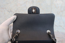 画像をギャラリービューアに読み込む, CHANEL/シャネル ミニマトラッセシングルフラップチェーンショルダーバッグ キャビアスキン ブラック/シルバー金具 ショルダーバッグ 800040039