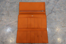 Load image into Gallery viewer, HERMES  Bearn Dupri Epsom leather Orange □I Engraving Wallet 700050244