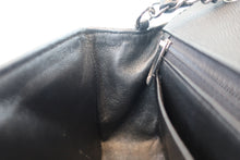 画像をギャラリービューアに読み込む, CHANEL/シャネル ミニマトラッセシングルフラップチェーンショルダーバッグ キャビアスキン ブラック/シルバー金具 ショルダーバッグ 800040039