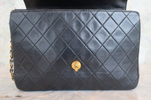 画像をギャラリービューアに読み込む, CHANEL/シャネル マトラッセチェーンショルダーバッグ ラムスキン ブラック/ゴールド金具 ショルダーバッグ 800060160