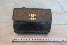 画像をギャラリービューアに読み込む, CHANEL/シャネル ミニマトラッセチェーンショルダーバッグ ラムスキン ブラック/ゴールド金具 ショルダーバッグ 800020005